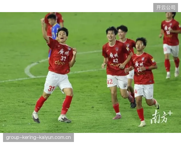 超豪华一阵曝光：四位历史前十坐镇震碎球迷